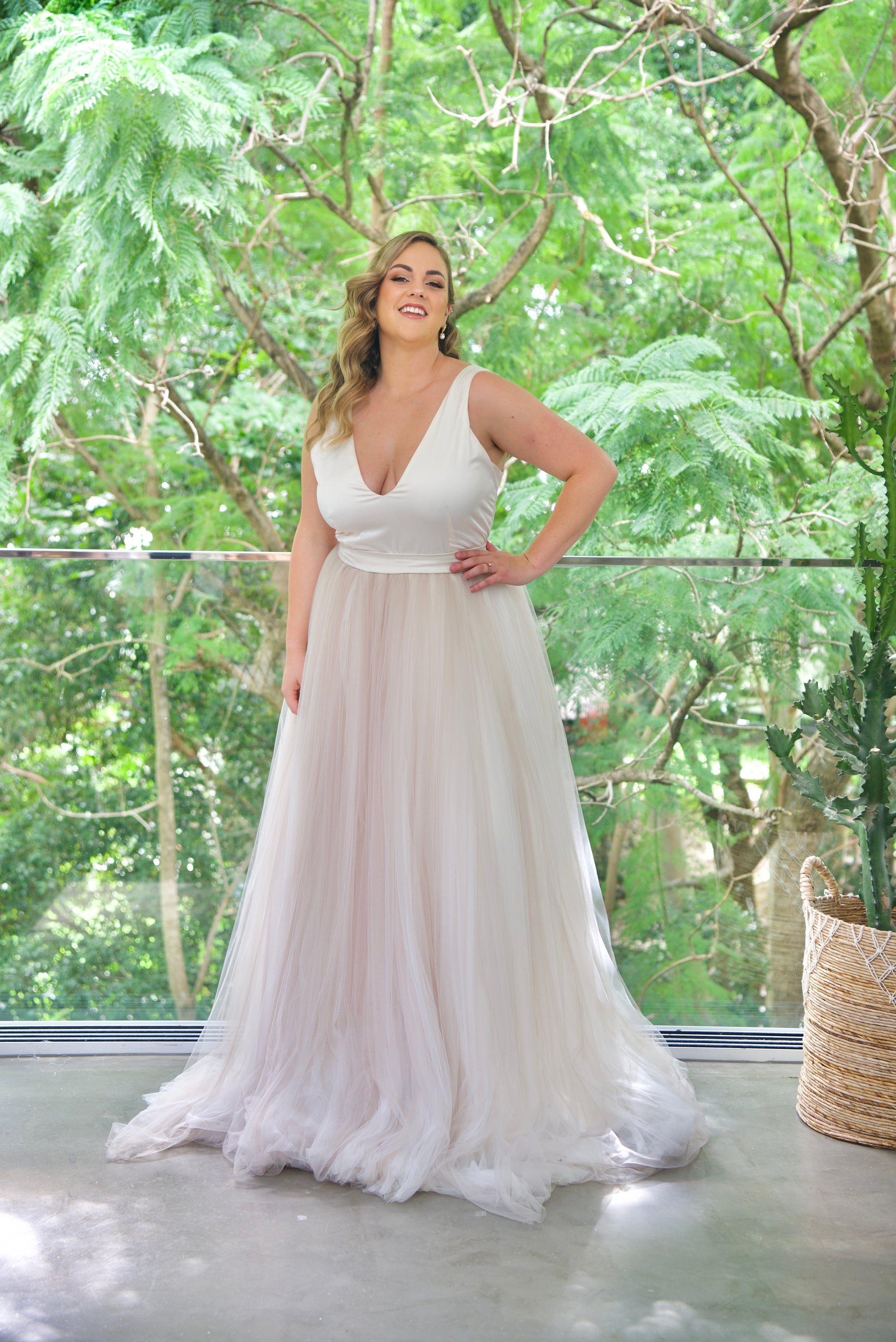Hepburn Skirt in Champagne