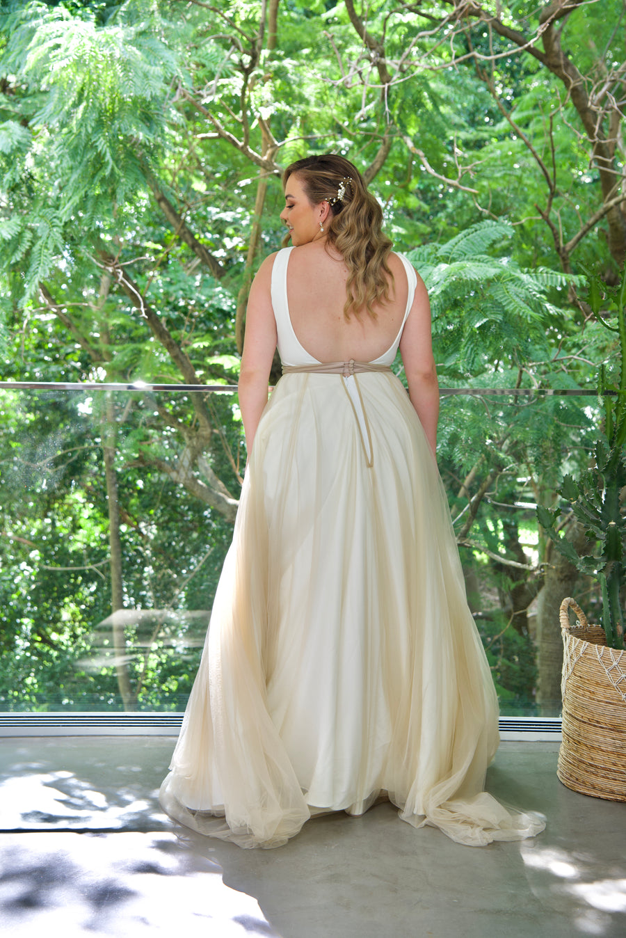Giselle  overskirt in Champagne