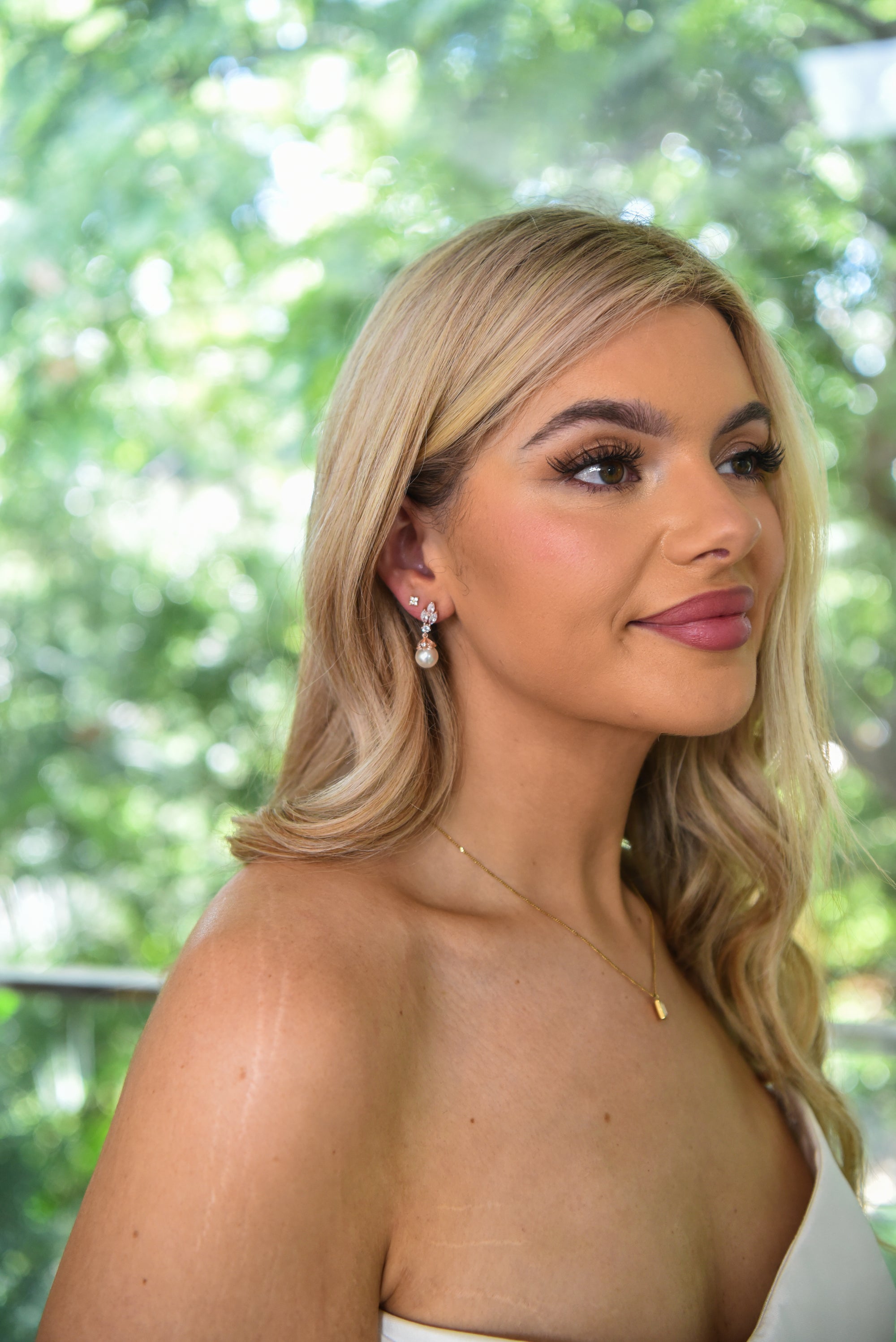 Amoura Earrings - Rose Gold