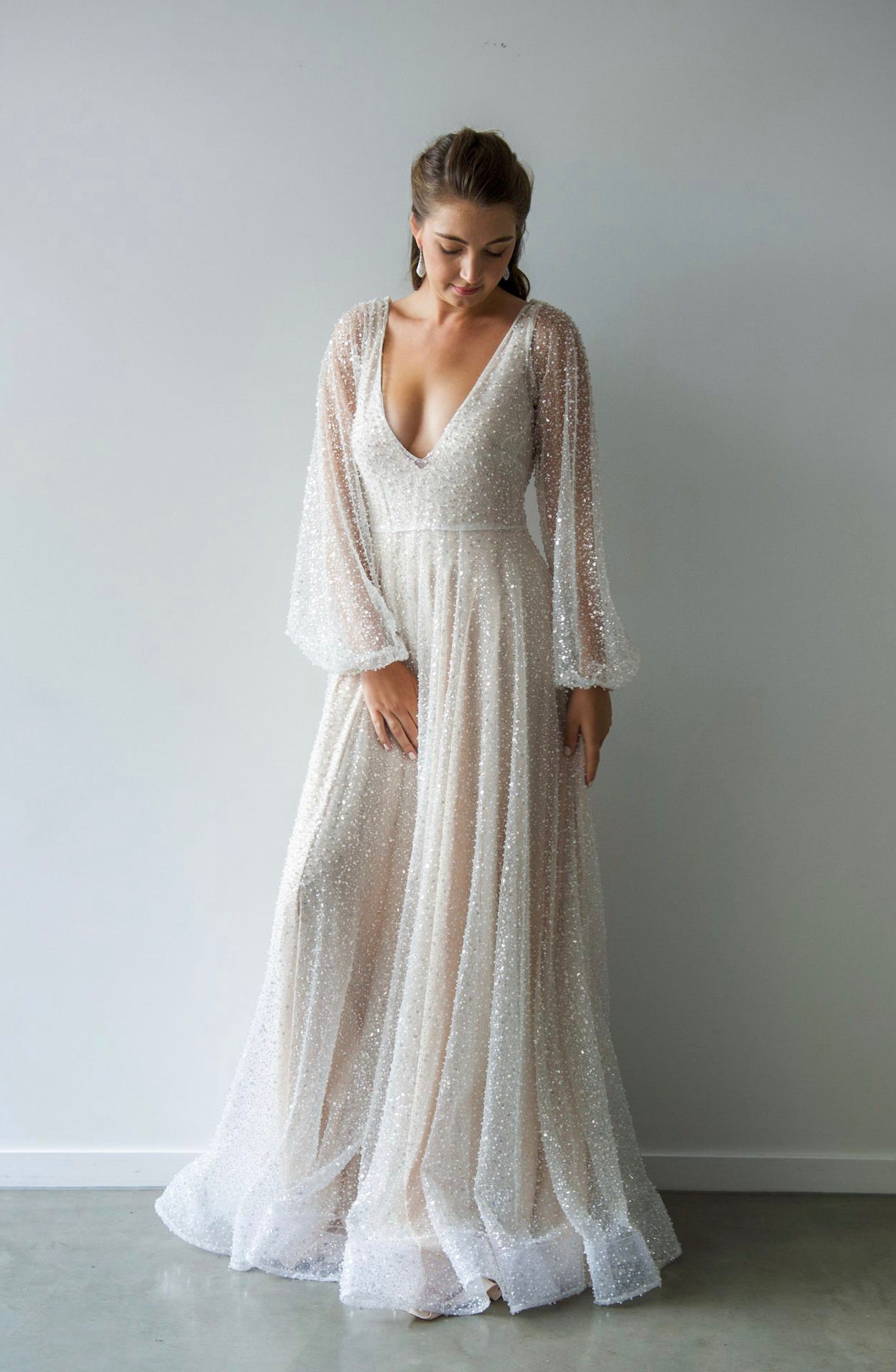 gorgeous dresses to wear on a wedding
