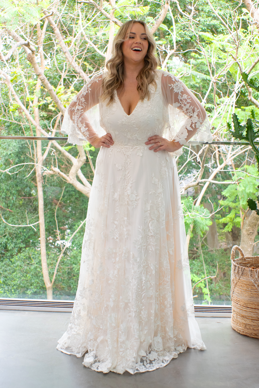 Gemma Gown with Milky Off White Underlay