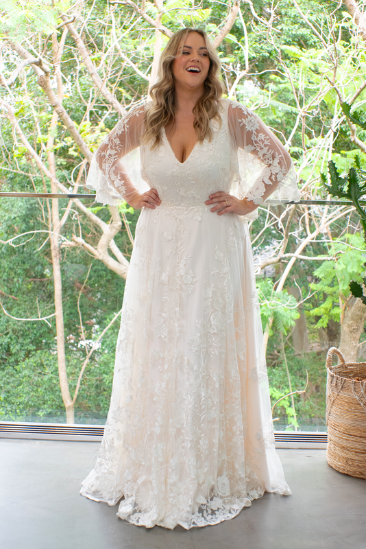 Houston Gown Off White - Milky Underlay