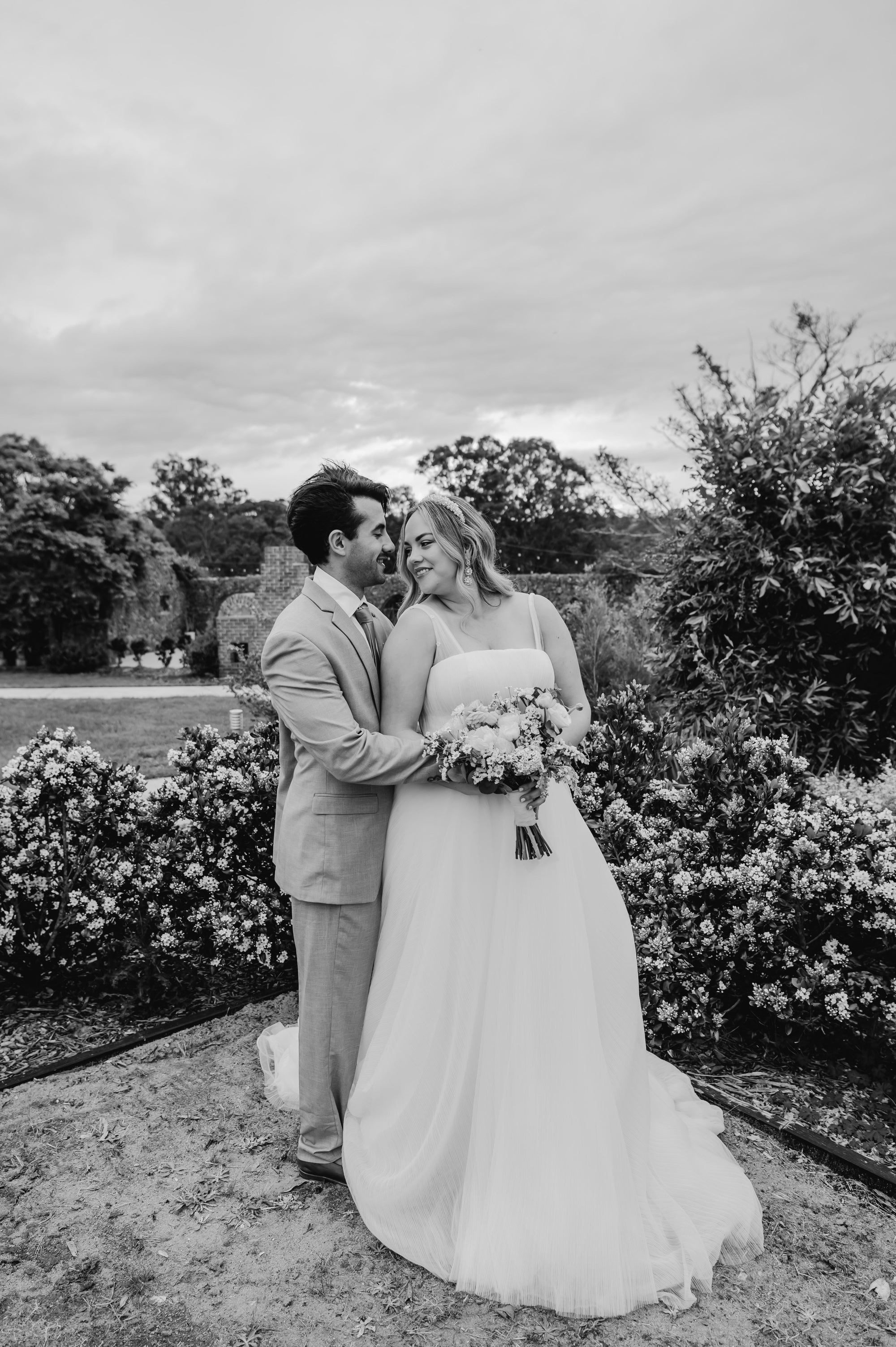 Kamilla Gown - Sleeveless When Freddie met Lilly Kamilla Gown - Sleeveless When Freddie met Lilly