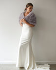 Ostrich Bolero - Snowy Grey