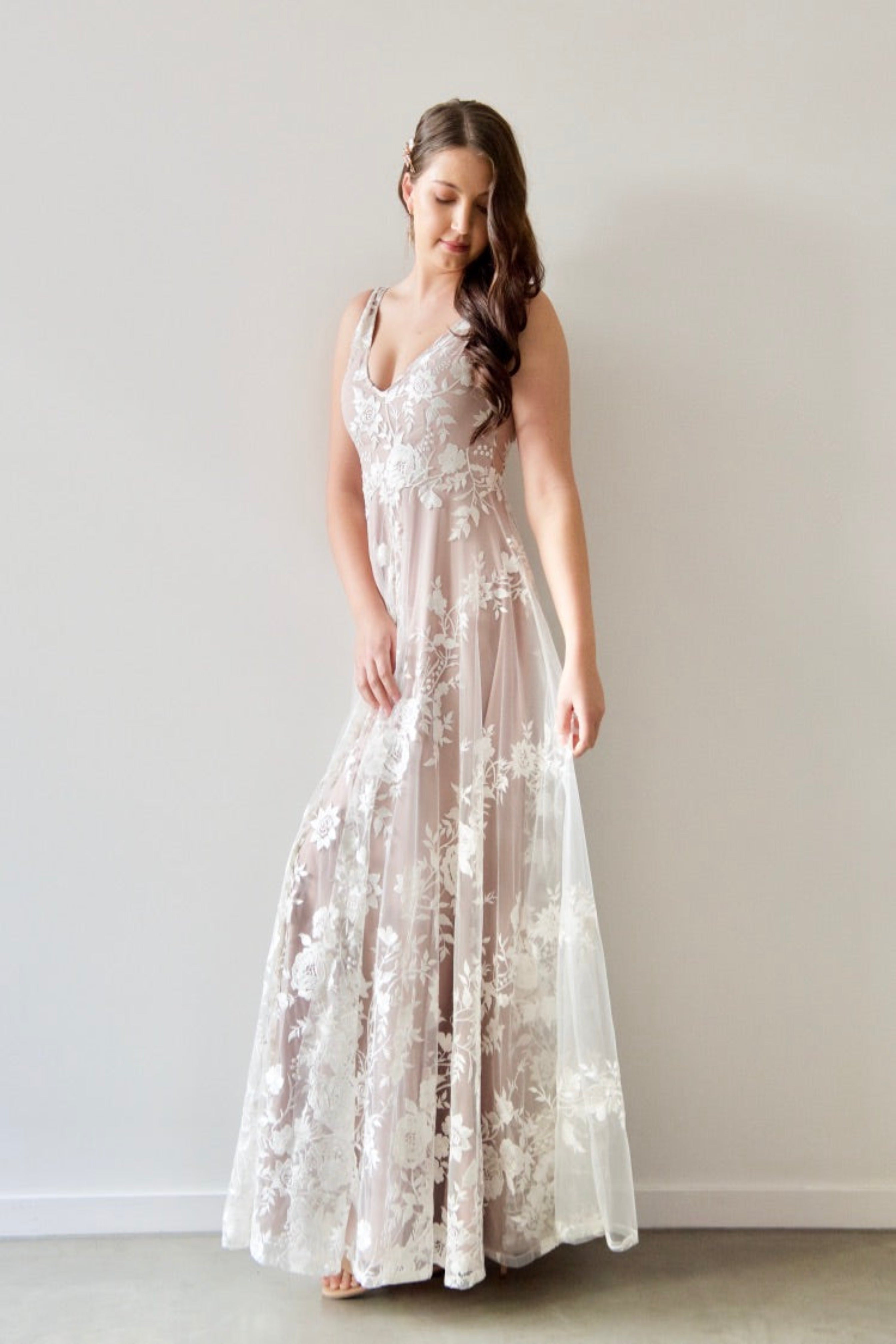 gorgeous dresses to wear on a wedding